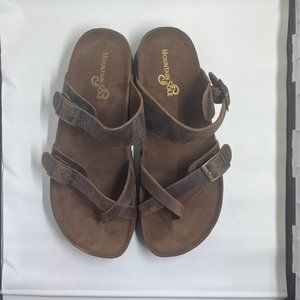 Mountain Sole Women's Size 10 Leather Sandals